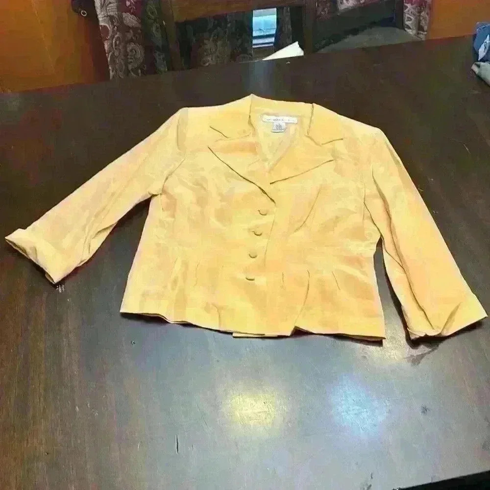 100% Silk Women'sDavid Warren New York Suit Jacket size 10-GUC - Picture 1 of 10